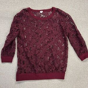 Aritzia Wilfred Burgundy Lace top